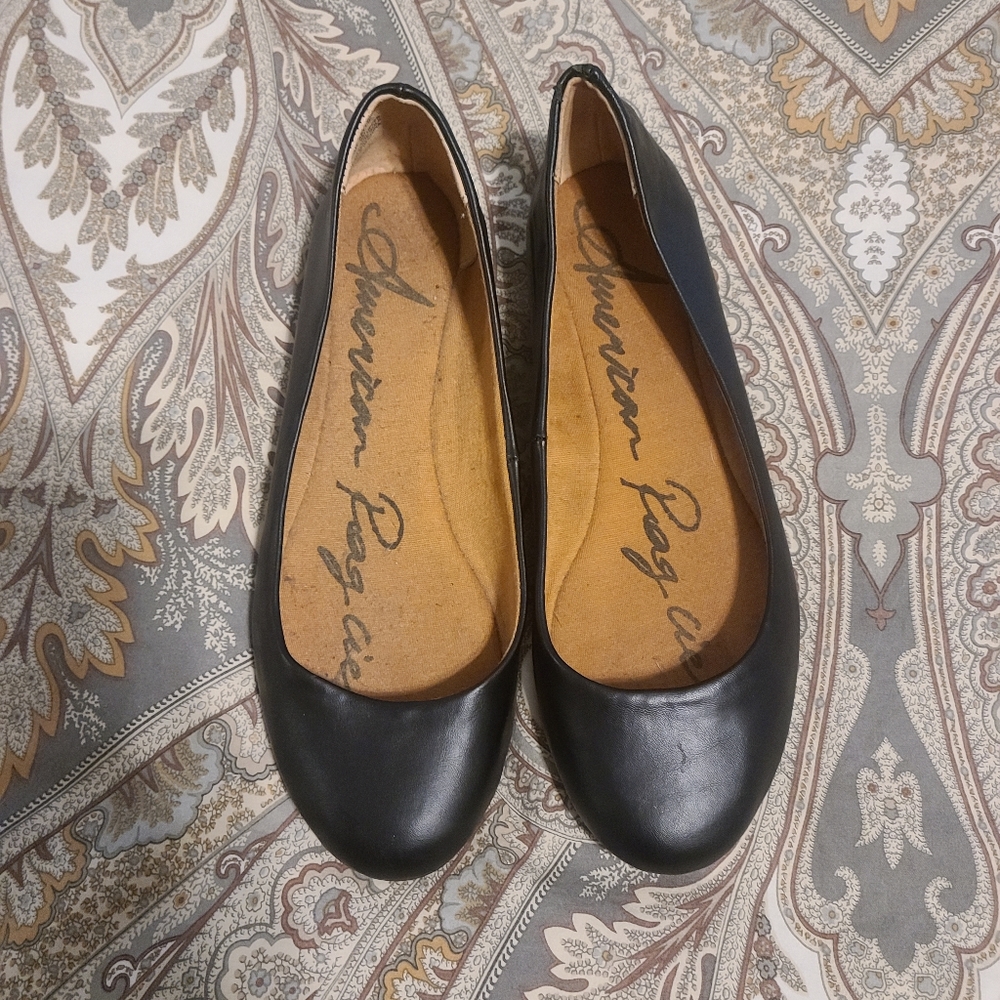 American Rag flats
